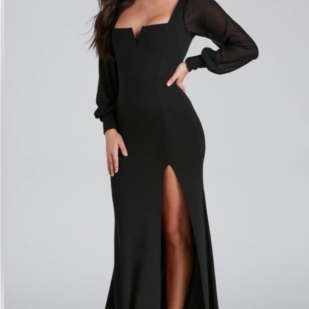 Windsor Elegant Black Maxi Evening Gown